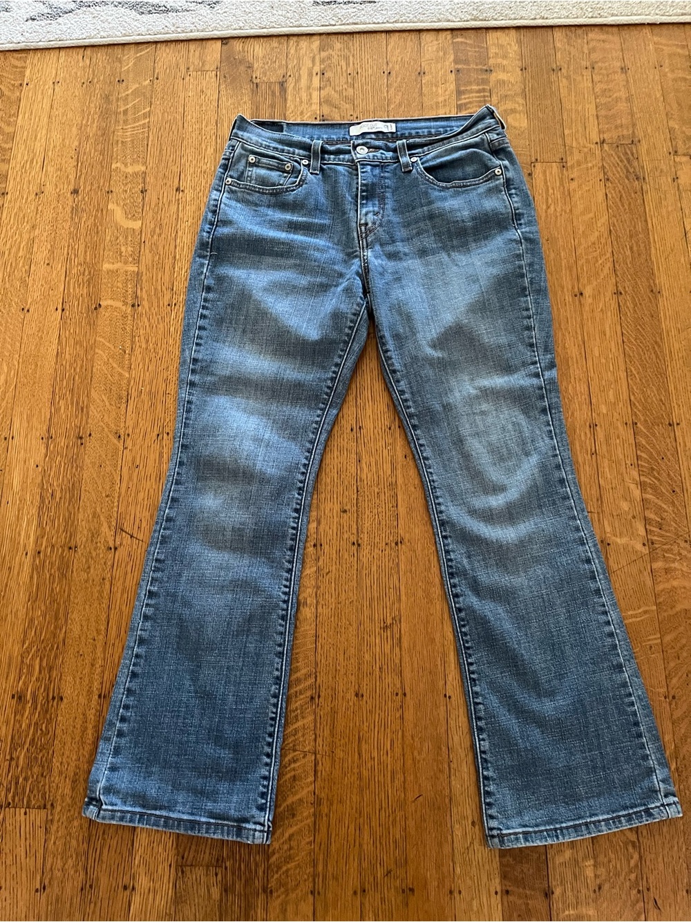 Levi’s Vintage 515 Boot Cut Jeans Y2K